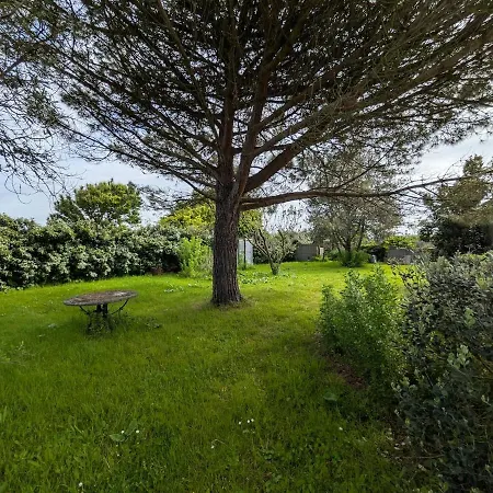 L'Ermentaire - 400 M A Pied De La Plage, Jardin